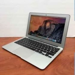Apple Macbook Air 2014
11 inches
Core i5
4GB Ram
128GB SSD
GOOD CONDITION
WITH ORIGINAL CHARGER!