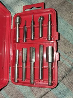 10 piece. router bits.