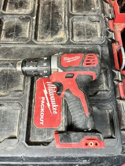 Milwaukee Drill 