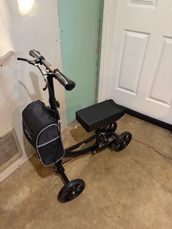 Aojin Scooter