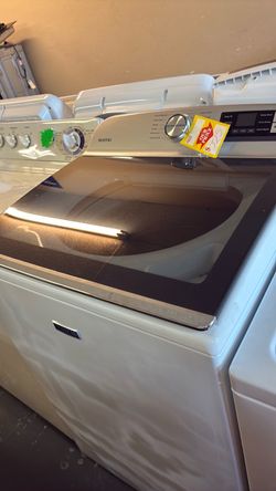 Like new Maitag washer top loader