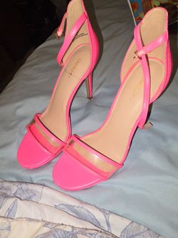 Women's size 9 heels