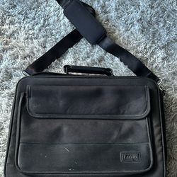 Make any offer !!!! Targus Laptop Bag 