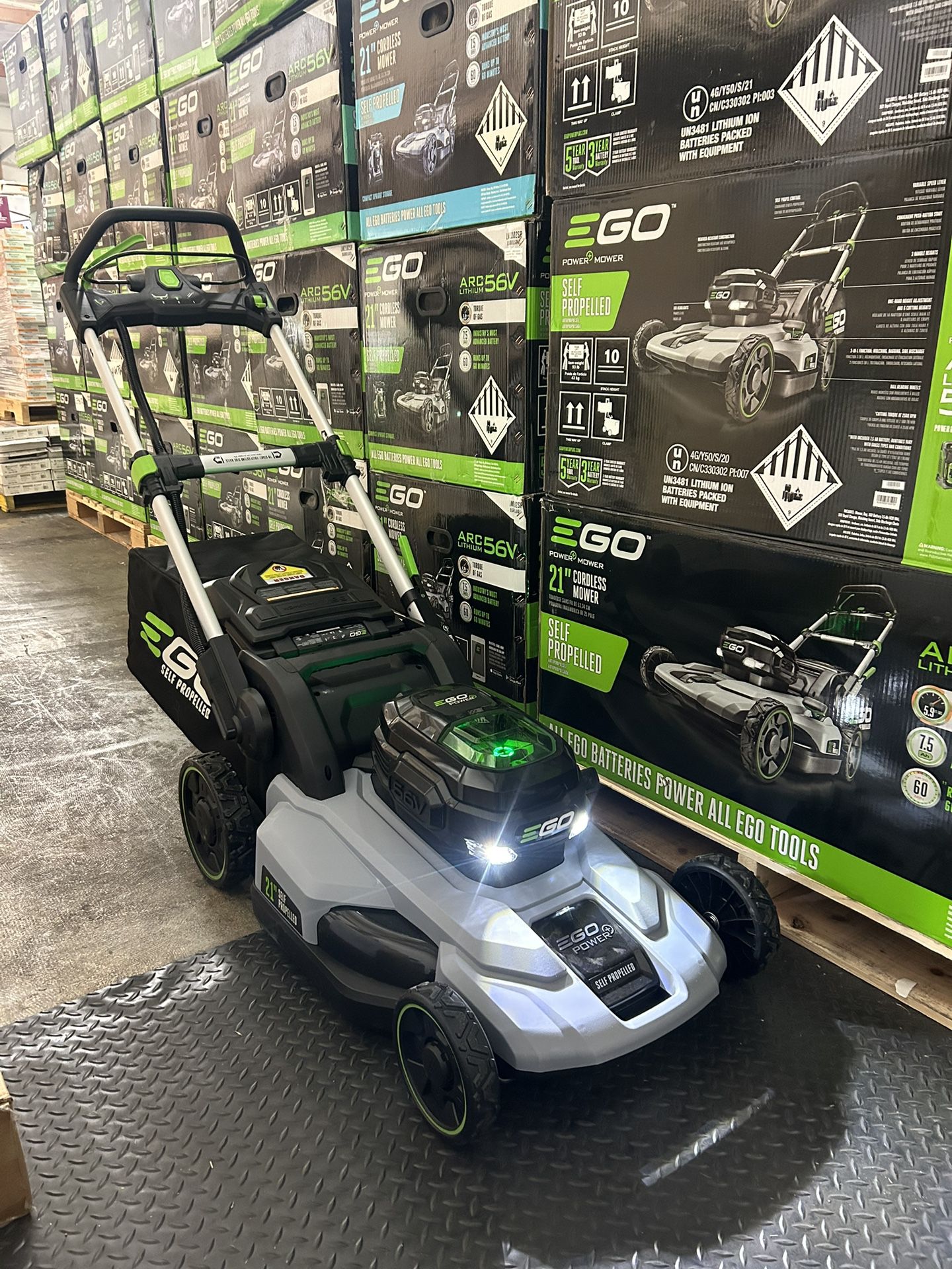 EGO Self Propelled Lawn Mower LM2100SP Brand New Try Before You Buy Retail $500