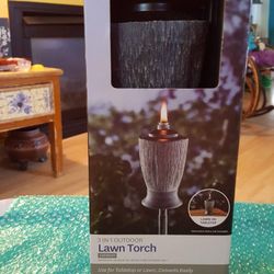 BHG LAWN TORCH ( Brand New)