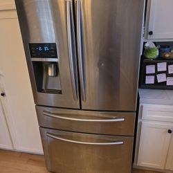 Samsung Fridge French Door RF28HMEDBSR