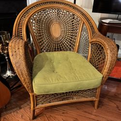 Accent Chairs