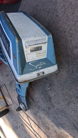 Vintage Evinrude Sportwin Outboard Motor
