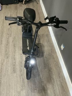 Electric scooter