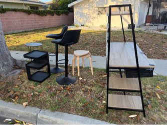 FREE DESK, CHAIRS & SIDE TABLES