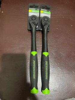 PITTSBURGR 3/8" DRIVE TEARDROP COMPOSITE RATCHET