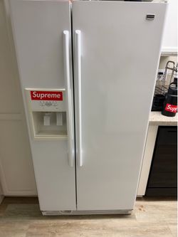 Maytag Refrigerator w/ ice-maker and water dispenser  65x33x30