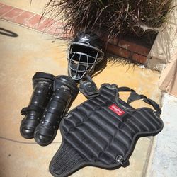 Catchers Gear For Youth Players Ages 9-12 Yrs Olds