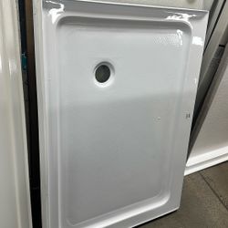 49.5”x35” Shower Base