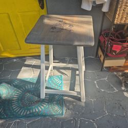 Farmhouse Table Shabby