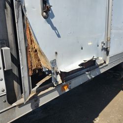 Repair Swing Door Box Truck 