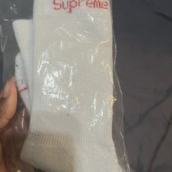 supreme socks