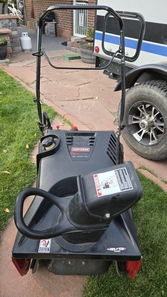 Craftsman 4-Cycle Snowblower 