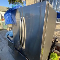 Samsung RF28T5001SR French Door Jumbo Refrigerator $950