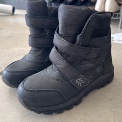 Black Snow Boots, Used, Size 5