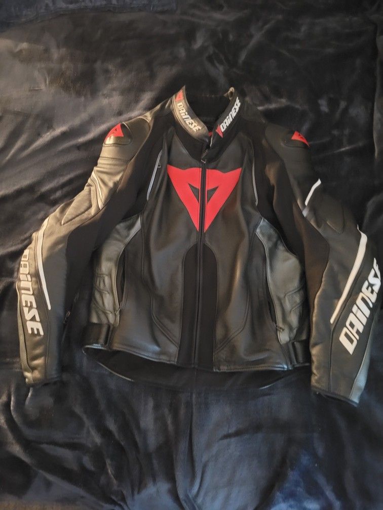 Dainese Size 54 Motorcycle Jacket Dainese Super Speed Perforated