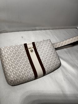 Like New Michael Kors Fanny Pack