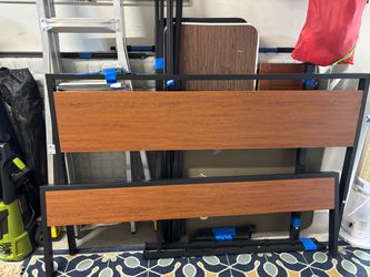 Free bed frame