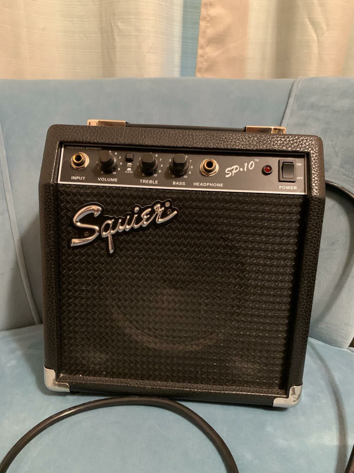 Fender Squire SP.10 guitar amp