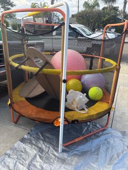 Trampoline