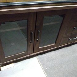 TV Cabinet/Stand
