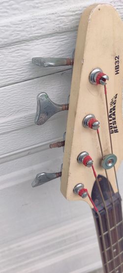 Guitar research guitar hb32 and amplifier for sale
