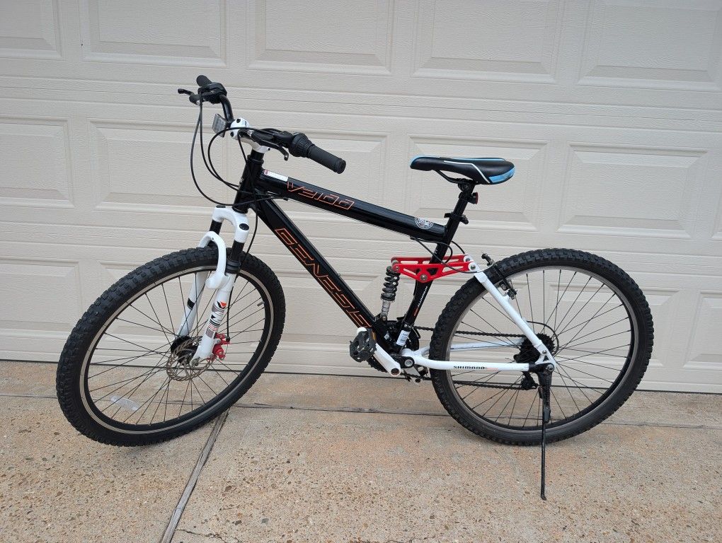 Genesis V2100 wheels Dual Suspensions Aluminum Mountain bike