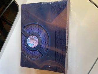 Pokémon Center Pokemon Go ETB