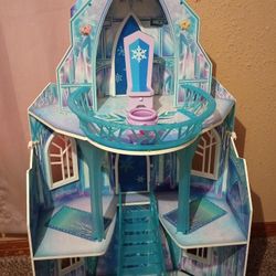 Frozen Play House For Barbies