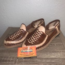 Huaraches (Slippers)