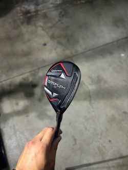 Taylormade 4 hybrid golf club