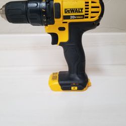 DEWALT 20-VOLT MAX DRILL DRIVER(tool Only)
