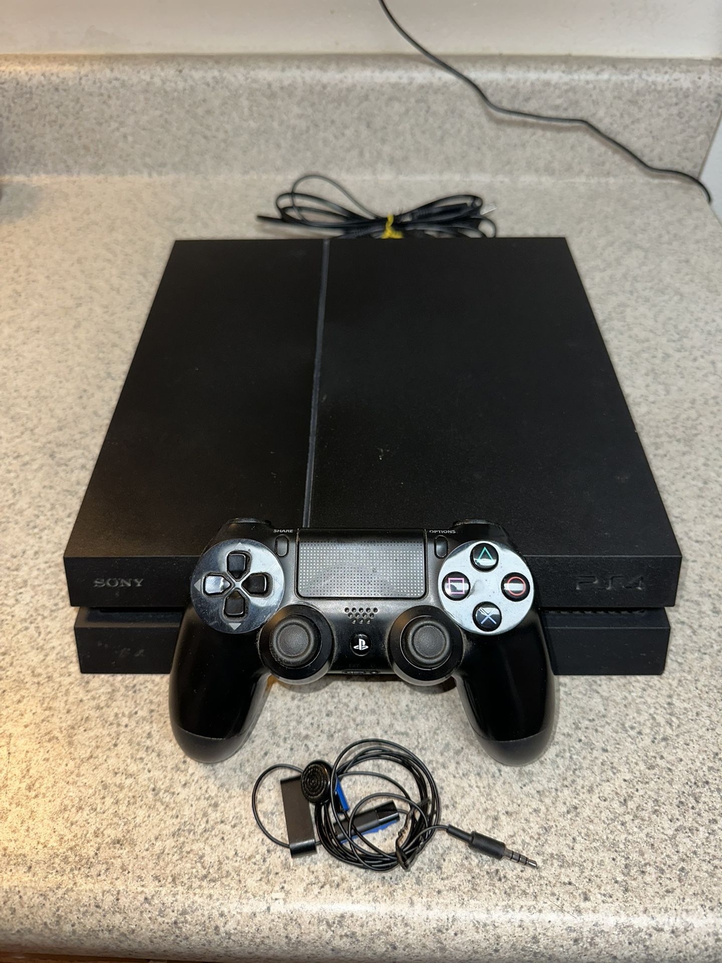 PS4 Console 
