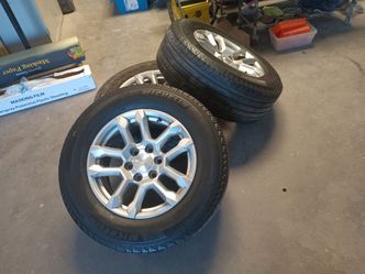 Silverado 2025 ..$250 cada uno