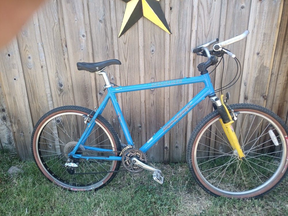 Specialized Rockhopper A1 Pro Mountain Bike Shimano Diori Components