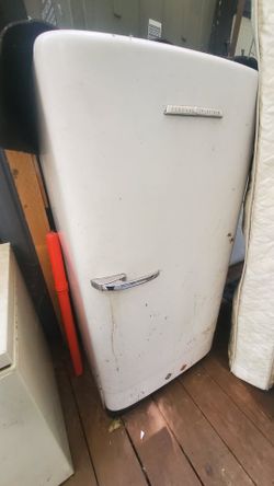 Vintage Refridgerator