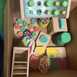 Lovevery Set 16-24 Months 