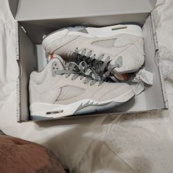 Air Jordan 5 Retro Size 5.5