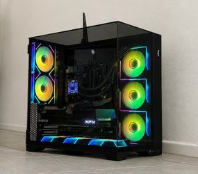 Lian Li O11 Gaming PC ~ Ryzen 9 9900X3D + RX 9070 XT 16GB