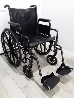 Wheelchair 18 Inches Wide Seat