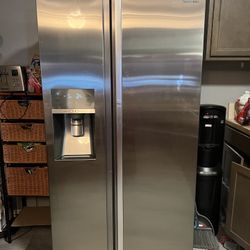 Samsung Refrigerator 