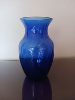 Medium Cobalt Blue Optic Swirl Vase