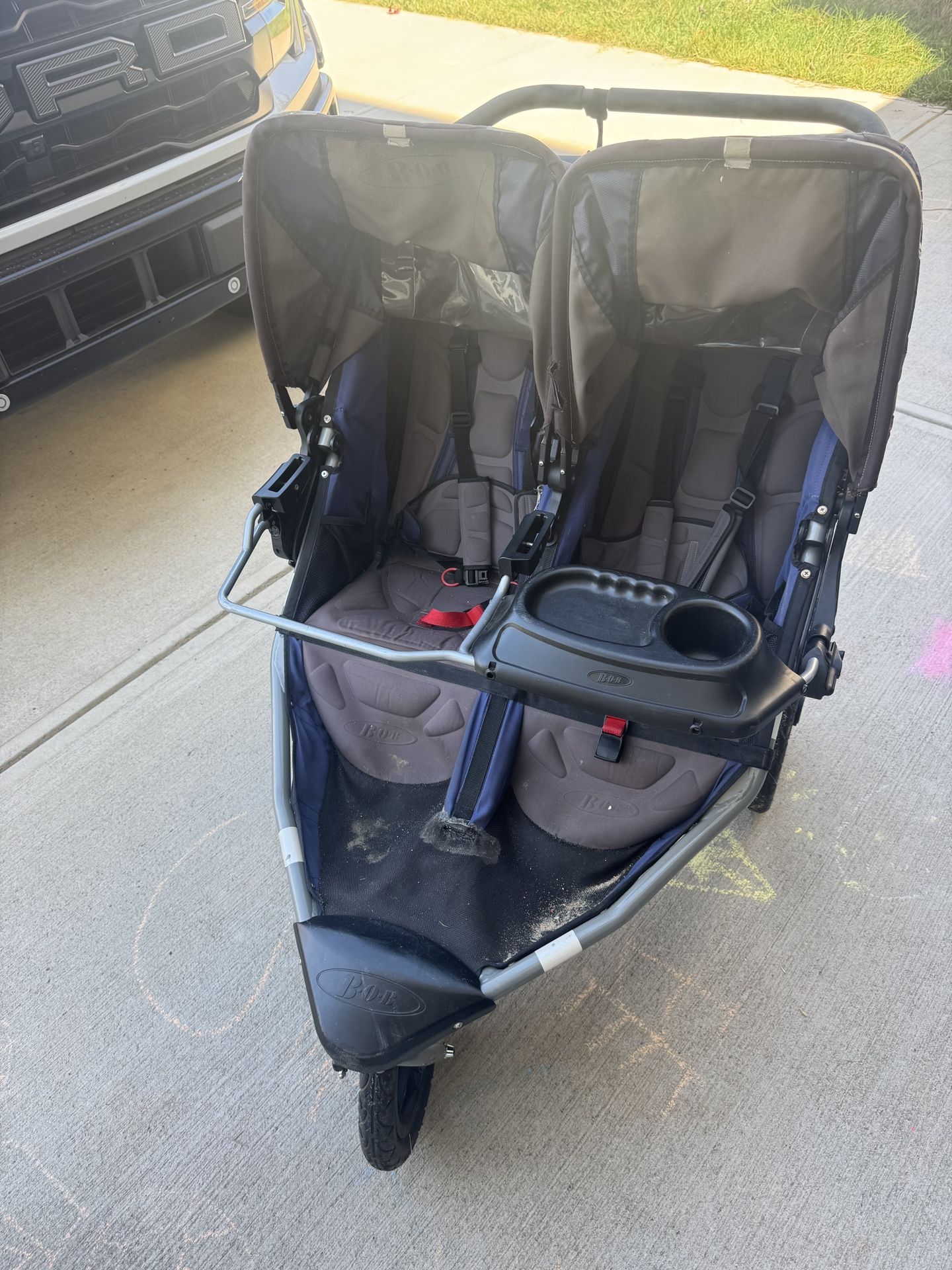 BOB Double Stroller With Kid Tray
