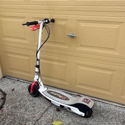 Razor Electric Scooter E 200