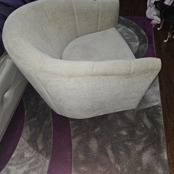 Swivel Lounge couch $30